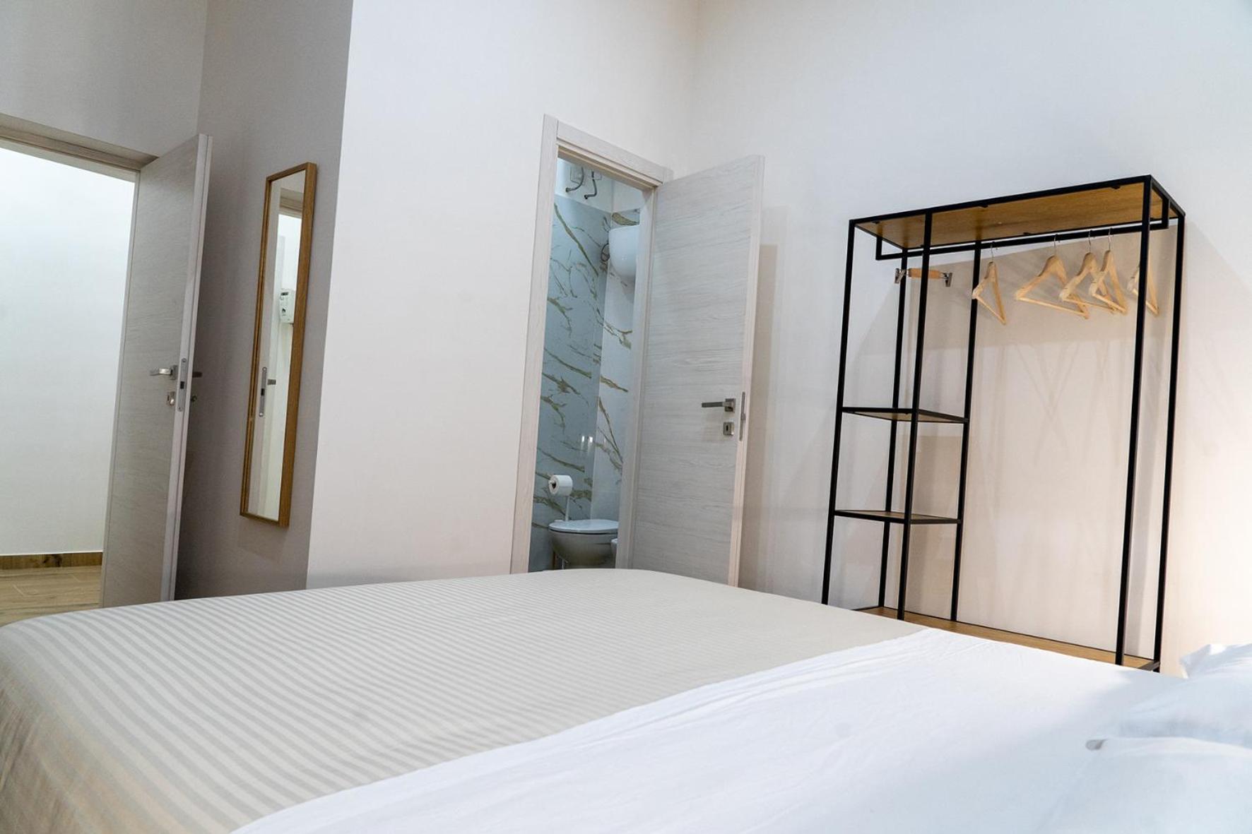 A Casa Di Edel Bed & Breakfast Napoli Dış mekan fotoğraf