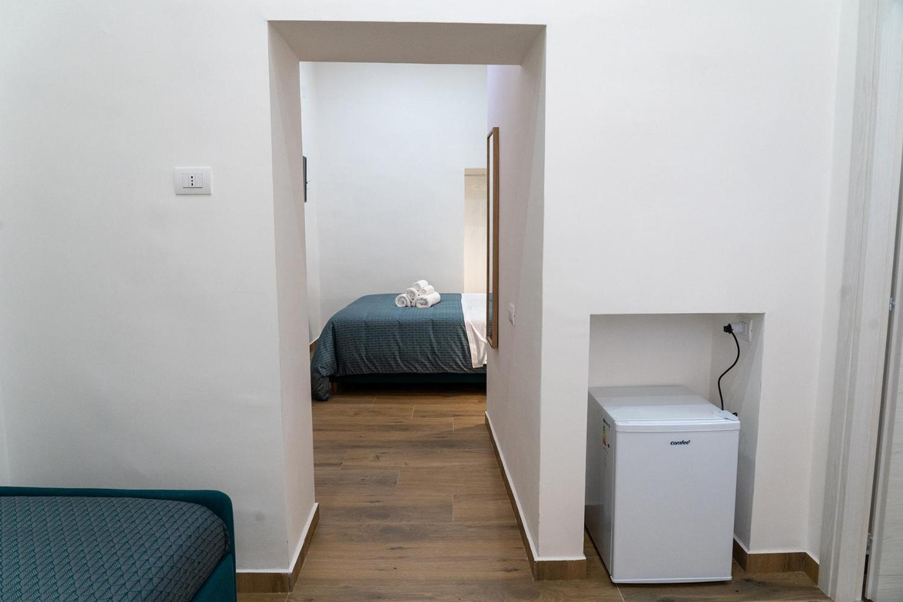 A Casa Di Edel Bed & Breakfast Napoli Dış mekan fotoğraf